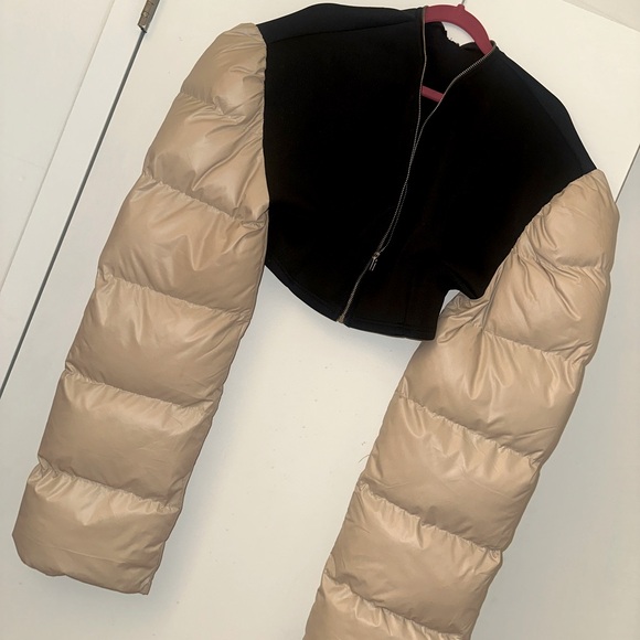 Cropped Jacket - Picture 2 of 4